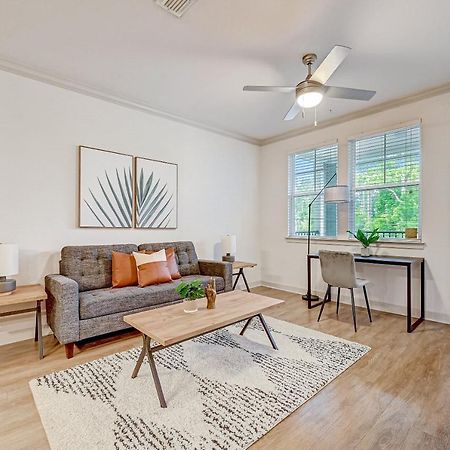 Frontdesk The Point At Tamaya Apts Jacksonville Apartment Room photo